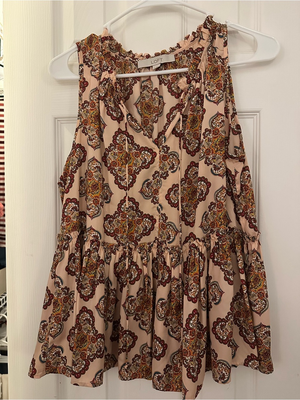LOFT Cream Pink Paisley Ruffled Sleeveless Peplum Top